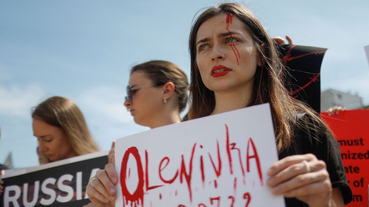 Kdo vraždil v Olenivce? Ukrajince může očistit satelit, Rusové zvou vyšetřovatele OSN